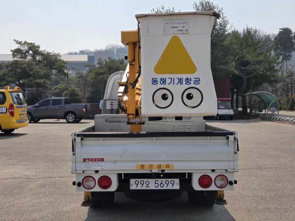 기아 봉고3 1톤 동해 950L 바가지차 2019년식 중고 화물차 2019-11 주행 72,474km 상세 이미지 4