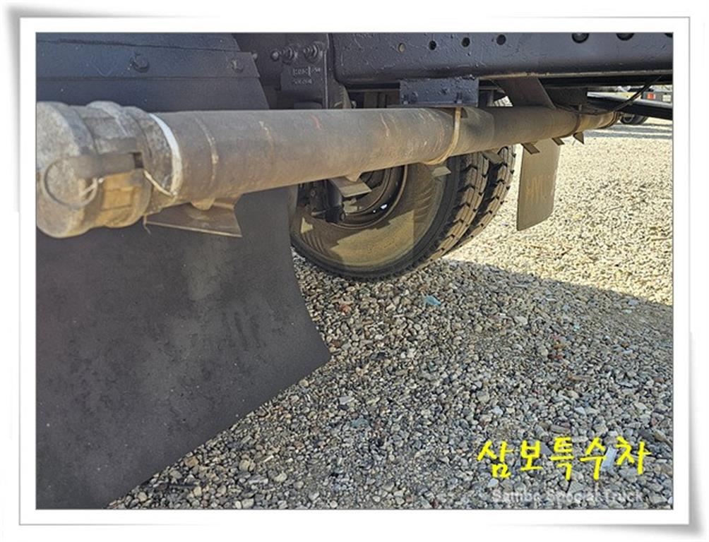 현대 트라고 0리터 살수차 2010년식 중고 화물차 16톤 2010-03 주행 835,573km 상세 이미지 6