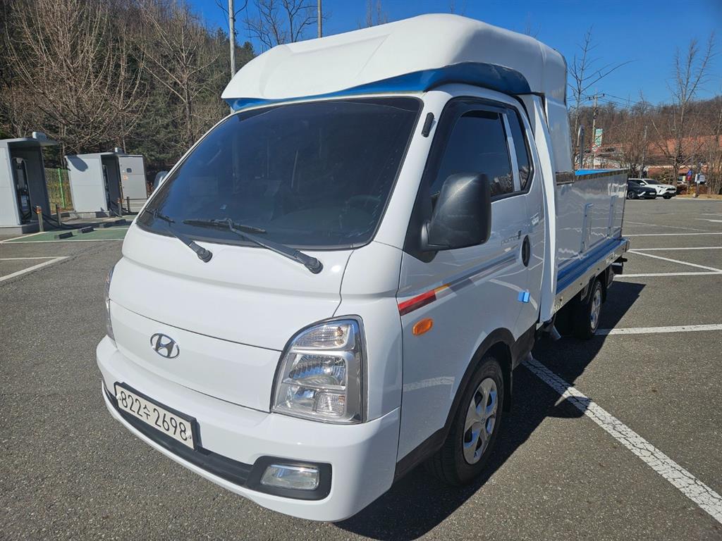 현대 포터2 슈퍼캡 초장축 1.3톤 활어차 2023년식 주행 159,600km 중고 트럭 상세 이미지 3
