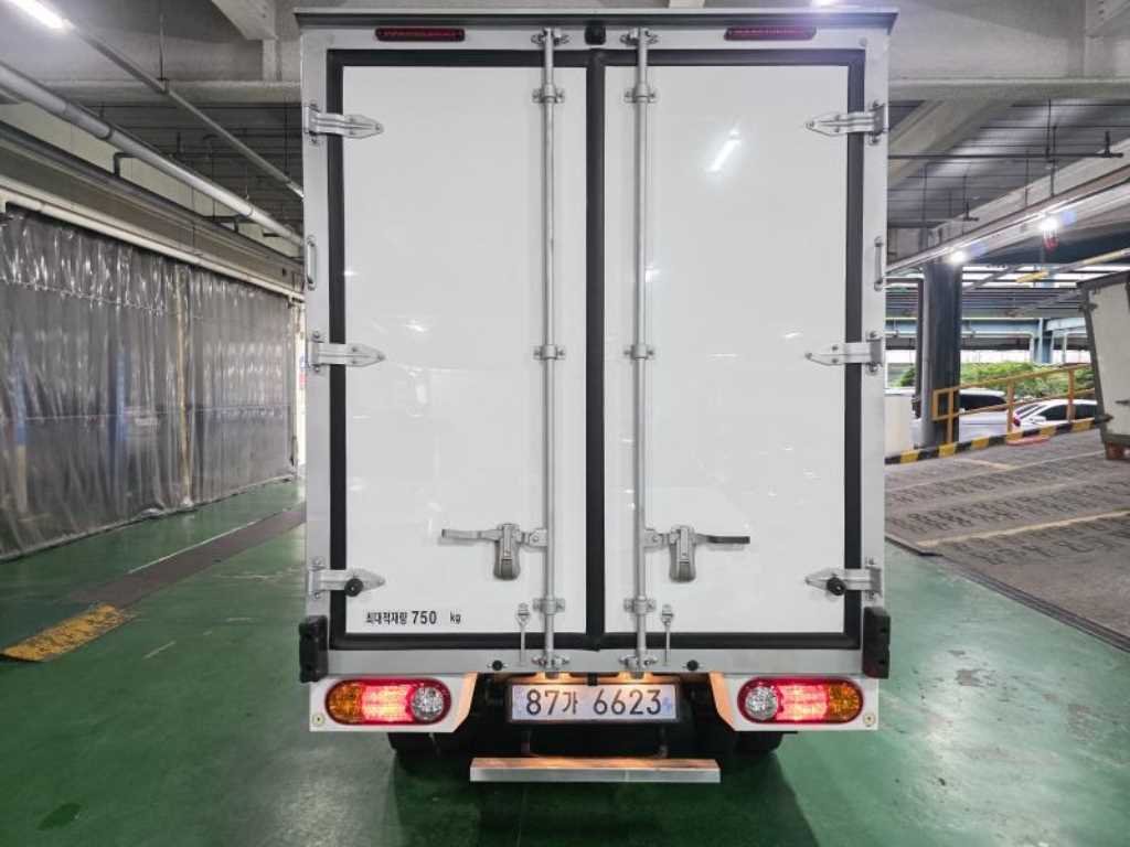 현대 포터2 EV 1톤 하이내장탑 2023년식 주행 28,763km 중고 화물차 상세 이미지 5