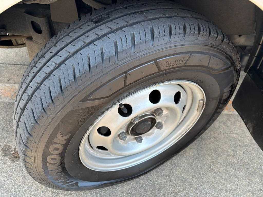 기아 더뉴봉고3 1톤 카고 2020년식 주행 81,856km 중고 트럭 상세 이미지 16