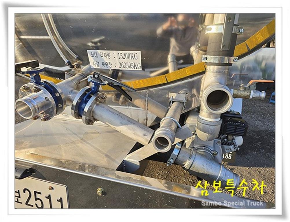 현대 엑시언트 16톤 스텐 고압 살수차 2017년식 중고 화물차 2017-12 주행 238,770km 상세 이미지 13