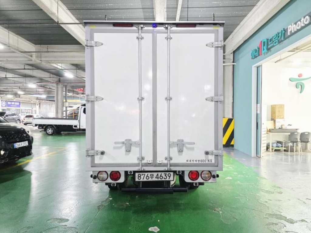 기아 봉고3 1톤 하이내장탑 2024년식 주행 28,173km LPG 중고 화물차 상세 이미지 8
