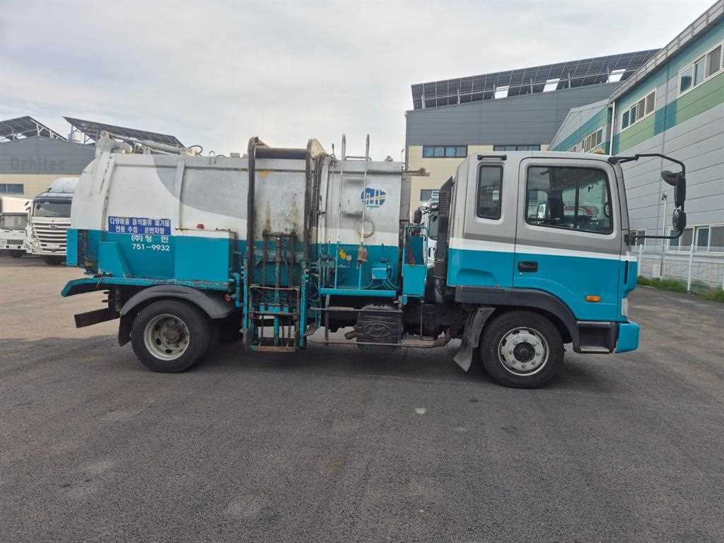 현대 5톤 밀판식 음식물 수거차 2006년식 주행 383,000km 중고 화물차 음식물차 상세 이미지 3