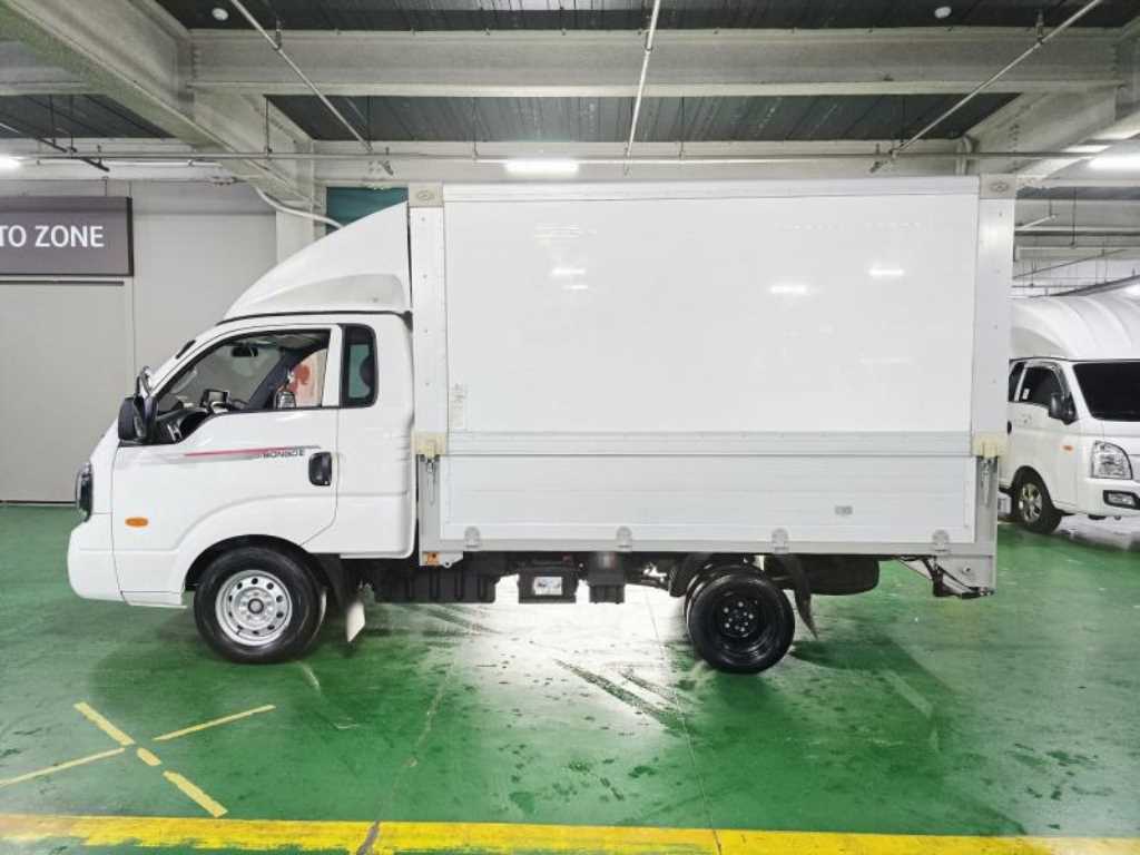 기아 더뉴봉고3 1톤 전동식 윙바디 2022년식 주행 10,531km 중고 화물차 상세 이미지 2