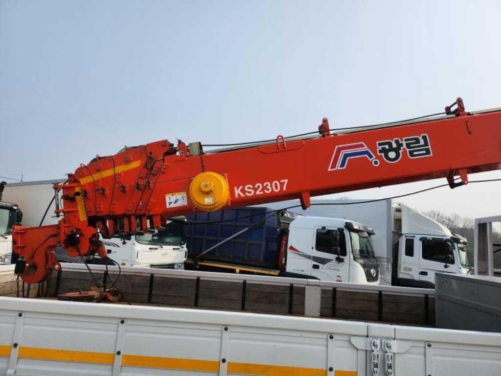 광림 2307 5톤 카고크레인 2022년식 주행 55,997km 중고 화물차 상세 이미지 5
