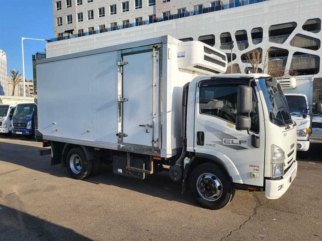 이스즈 엘프 3.5톤 냉동탑 2019년형 주행 236,579km 중고 화물차 상세 이미지 2