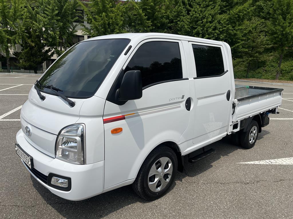 현대 포터2 더블캡 초장축 1톤 카고 오토 중고 화물차 2022 주행 67,850km 상세 이미지 3