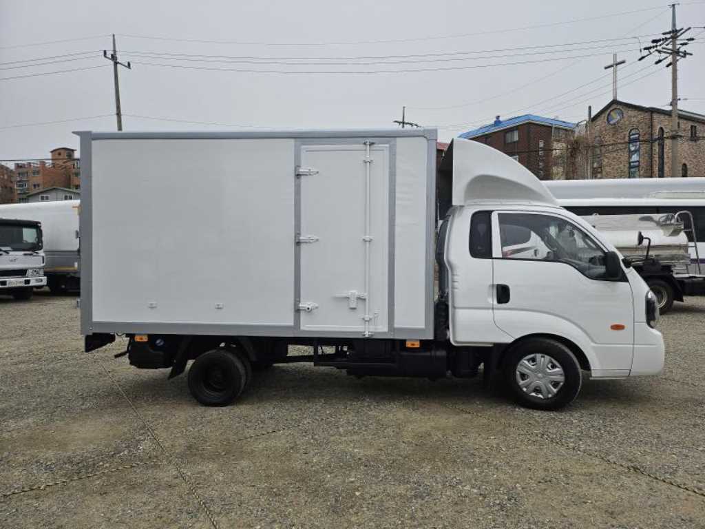 기아 더뉴봉고3 1톤 하이내장탑 킹캡 초장축 2022년식 주행 103,658km 중고 화물차 상세 이미지 3