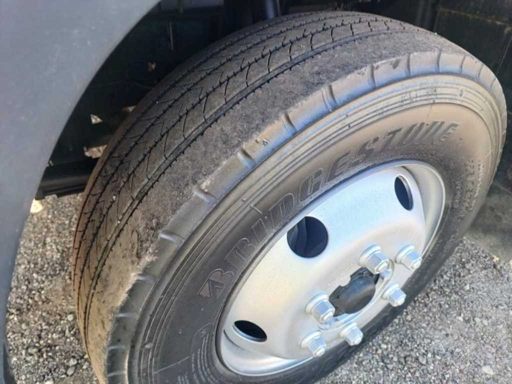 3.5톤 셀프로더 2018년식 주행 691,304km 중고 화물차 상세 이미지 19