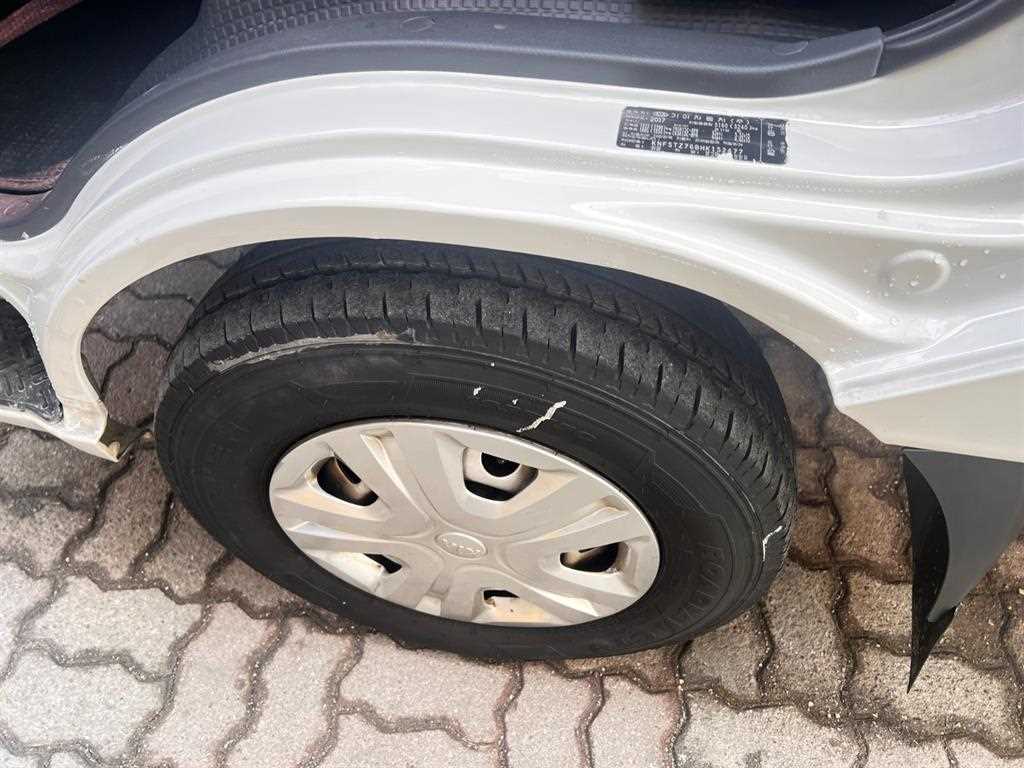기아 봉고3 1톤 냉동탑 2017년식 주행 156,400km 중고 화물차 상세 이미지 17