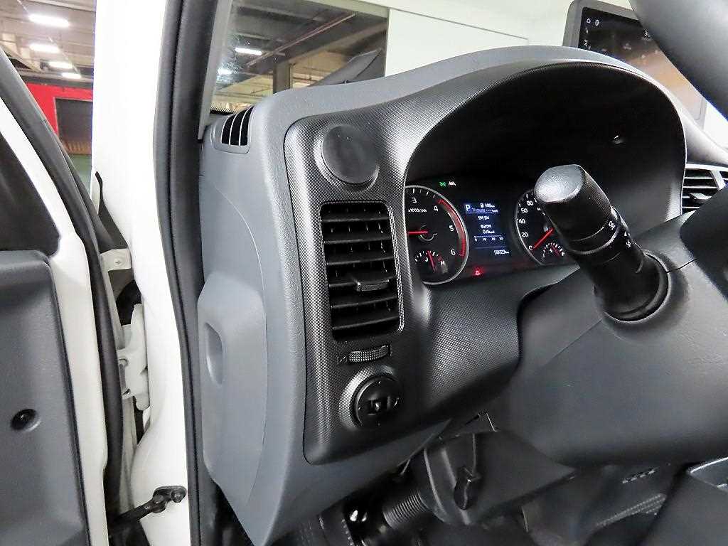 기아 봉고3 LPG 1.2톤 카고 2024년식 주행 58,022km 중고 화물차 상세 이미지 11