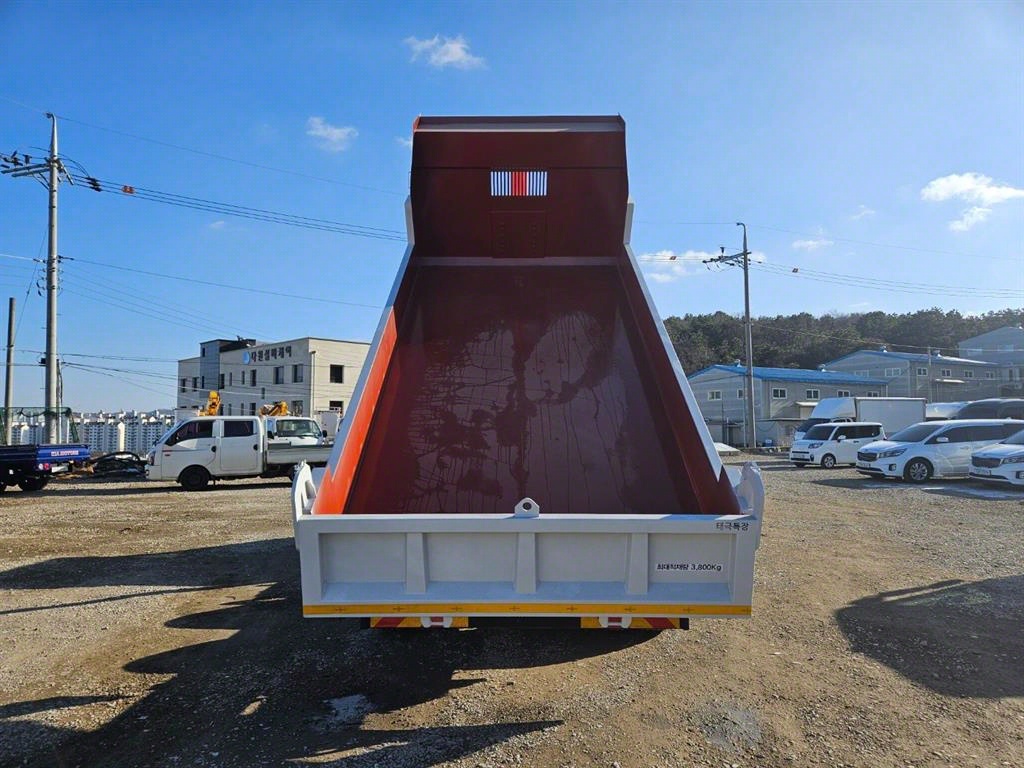 2010년식 주행 272,535km 현대 4.5톤 저상 앞축 롱덤프 중고 화물차 상세 이미지 12