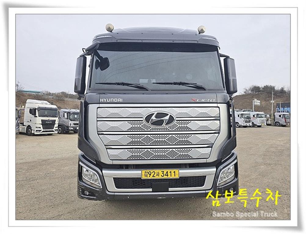현대 엑시언트 프로 25톤 암롤트럭 2023년형 주행 195,125km 중고 화물차 상세 이미지 3