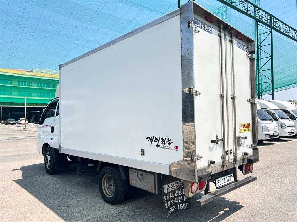 기아 더뉴봉고3 1.2톤 하이냉동탑 2022년식 주행 212,246km 중고 화물차 상세 이미지 6