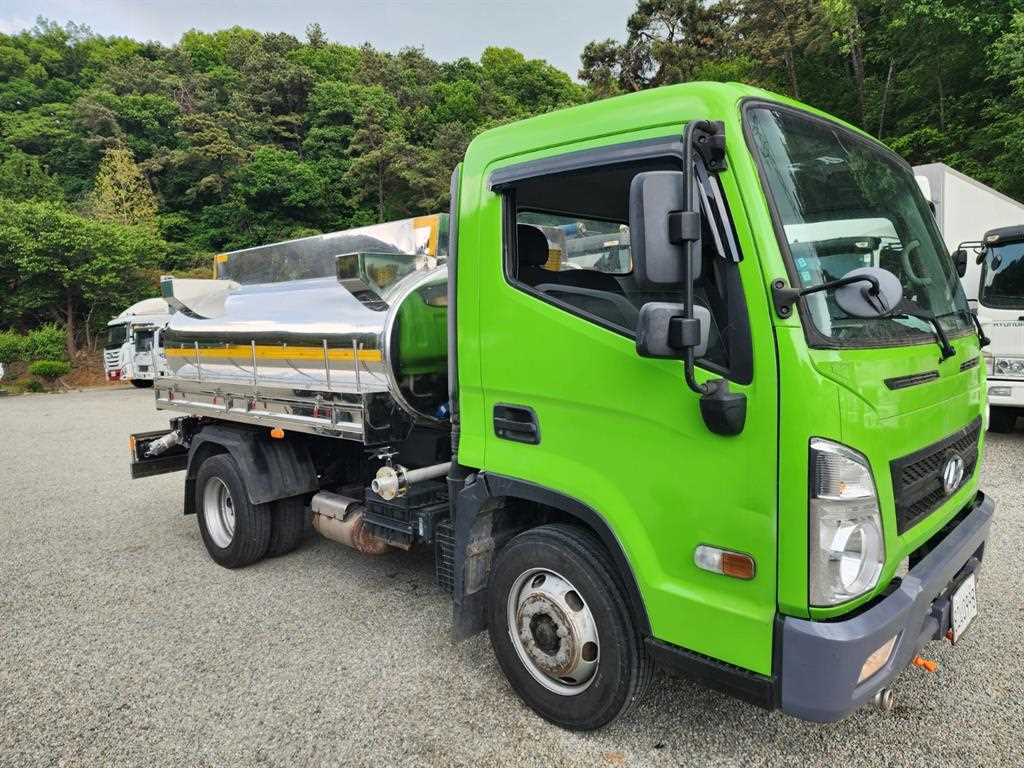 현대 올뉴마이티 3.5톤 4000리터 살수차 2017년식 주행 120,533km 중고 화물차 상세 이미지 3
