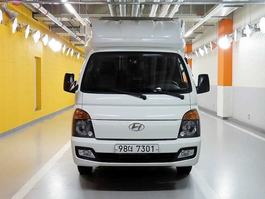 현대 포터2 기본형 1톤 캠핑 중고 트럭 그 밖에 2018 주행 10,411km 대표 이미지