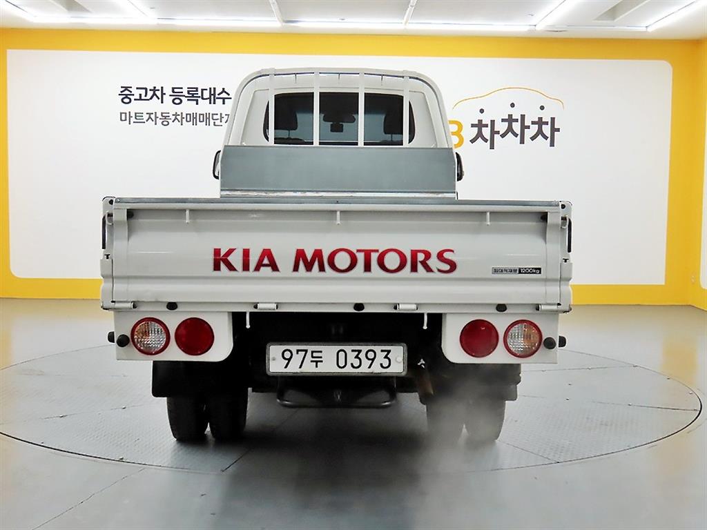기아 더뉴봉고3 1.2톤 표준캡 초장축 카고 2020년식 주행 71,712km 중고 화물차 상세 이미지 3