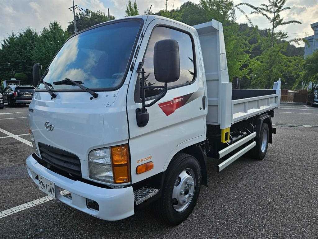 2015년식 주행 367,002km 현대 마이티 2.5톤 구변덤프 중고 화물차 상세 이미지 2