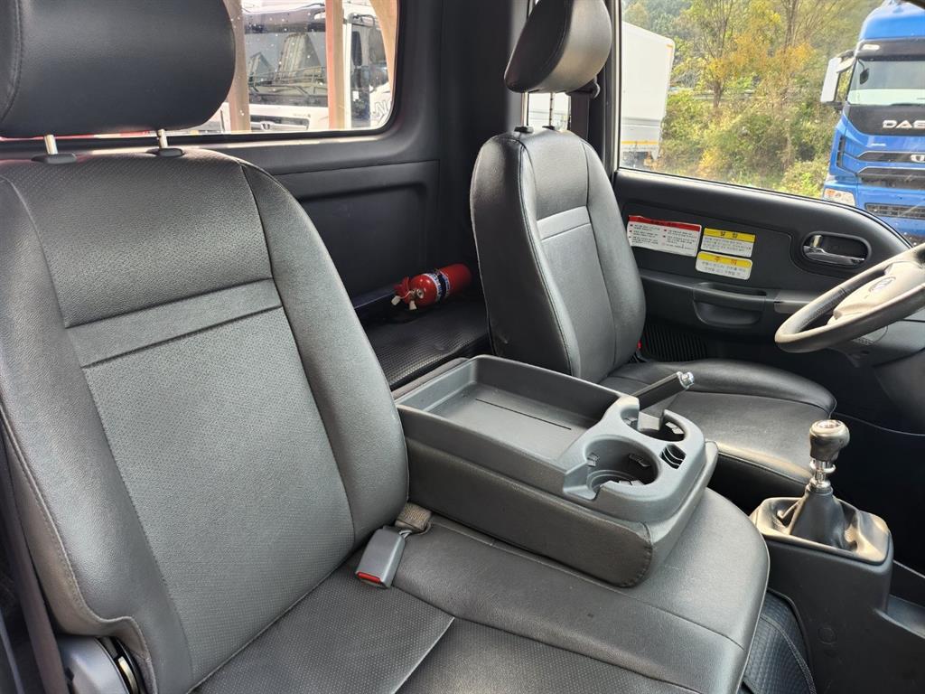 기아 봉고3 1톤 광림 KH260 12m 바가지차 2015년식 중고 화물차 2015-05 주행 109,236km 상세 이미지 16