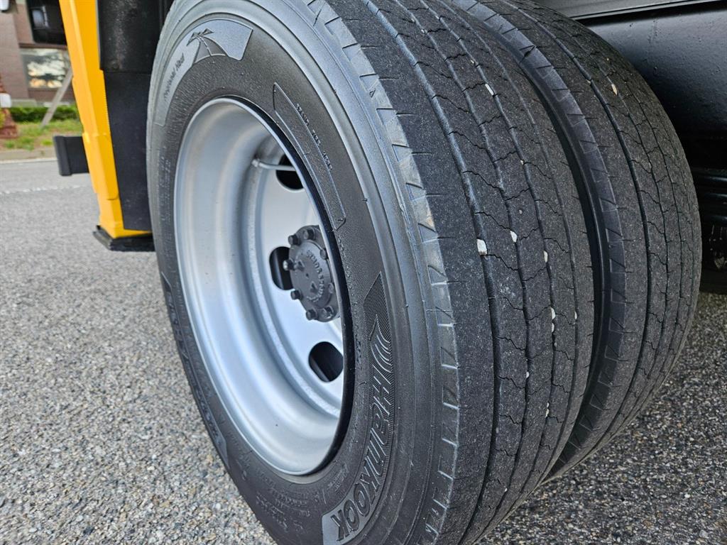 현대 3.5톤 수산324 카고크레인 2018년식 주행 283,354km 중고 트럭 상세 이미지 14