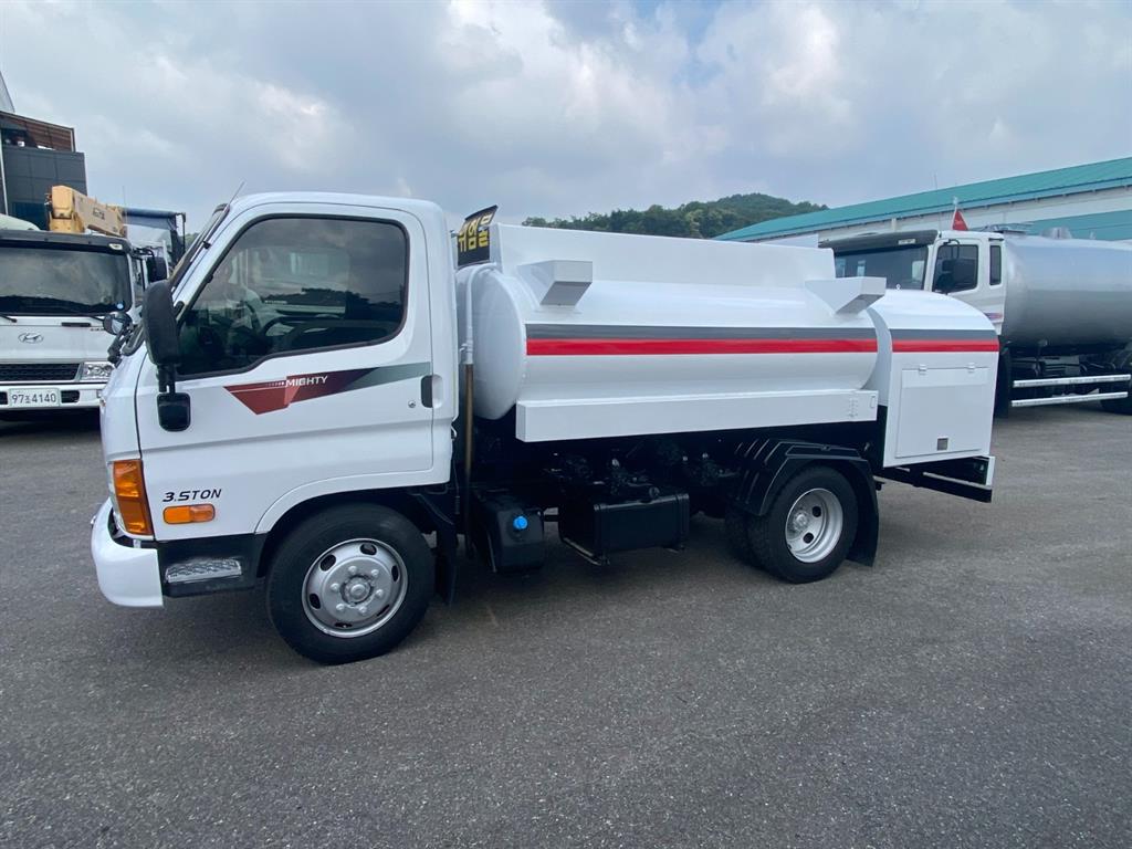 현대 마이티 2.5톤 홈로리 탱크로리 2019년식 주행 42,792km 중고 화물차 홈/탱크로리 상세 이미지 4
