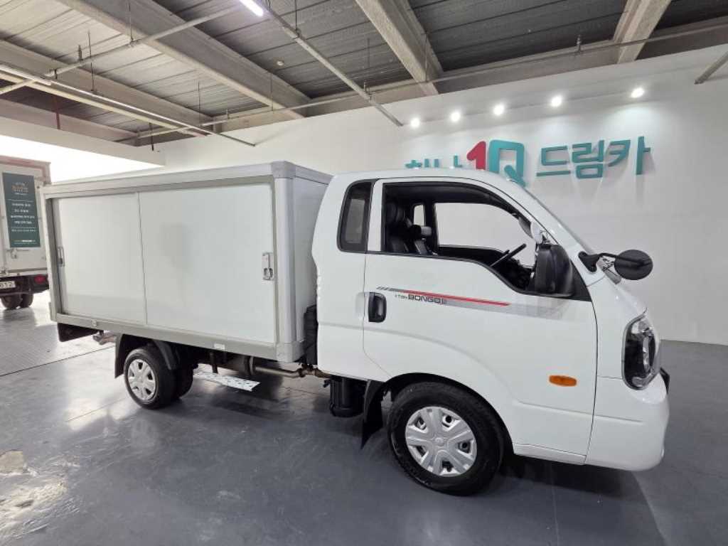 기아 봉고3 1톤 미닫이탑 2024년식 주행 23,432km LPG 오토 중고 화물차 내장탑 상세 이미지 6