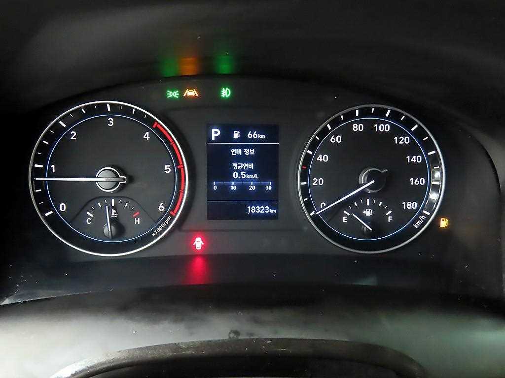 현대 포터2 1톤 LPG 더블캡 카고 2025년식 주행 18,316km 중고 화물차 상세 이미지 8