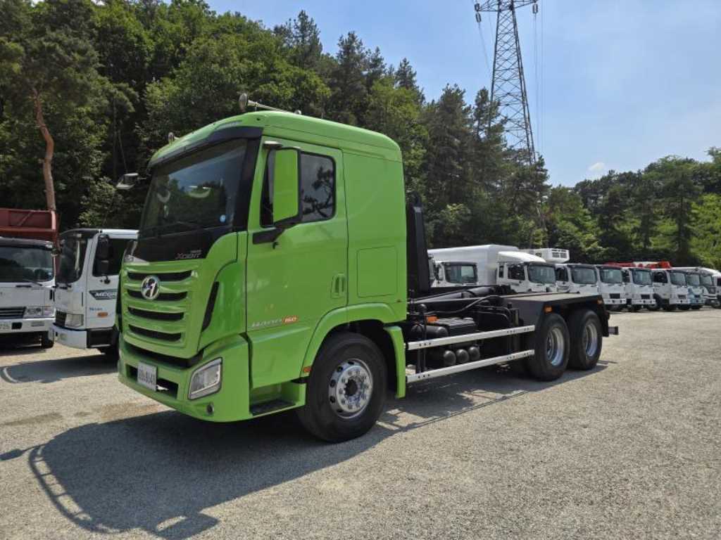 현대 트라고 16톤 암롤트럭 2015년식 주행 158,903km 중고 화물차 대표 이미지