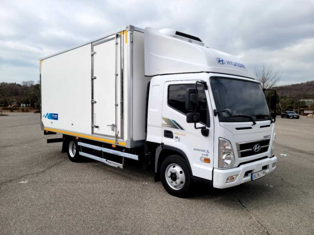 현대 올뉴마이티 3.5톤 광폭 냉동탑 2023년식 주행 95,000km 중고 화물차 상세 이미지 2