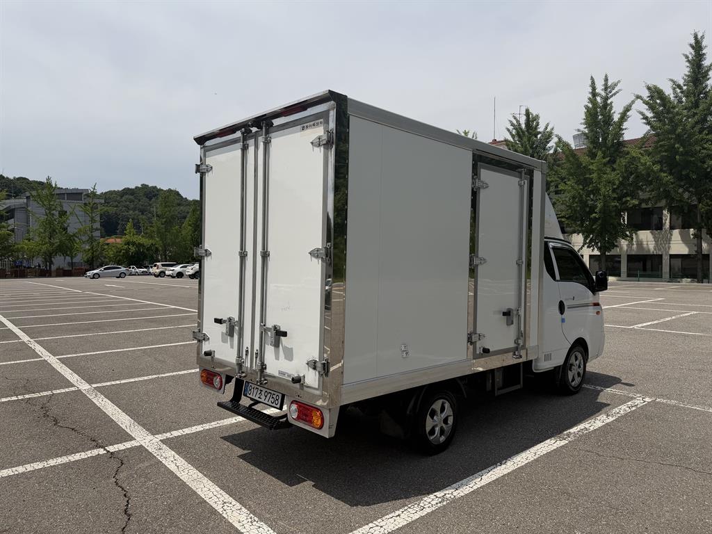 현대 포터2 1톤 하이냉동탑 오토 2022년식 주행 106,047km 중고 화물차 상세 이미지 5