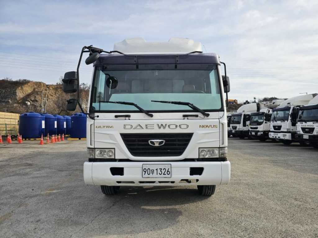 대우 노부스 4.5톤 후축 써브 냉동탑 2010년식 주행 784,197km 중고 화물차 대표 이미지