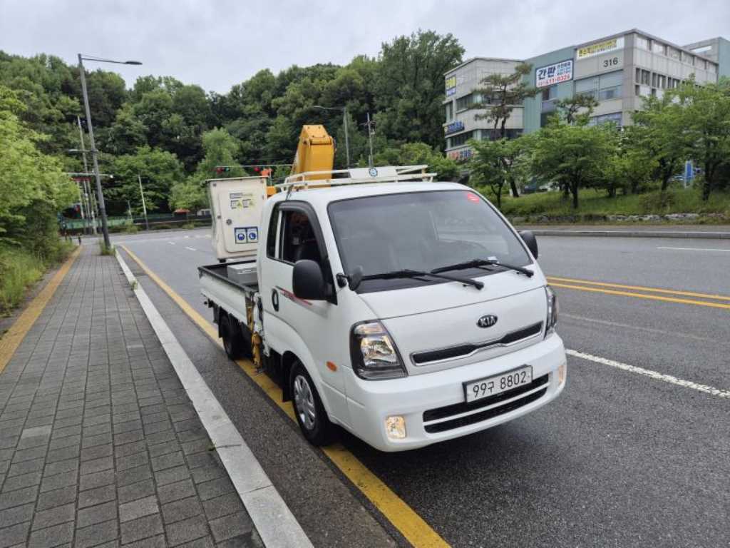 기아 더뉴봉고3 1톤 바가지차 2020년식 주행 119,035km 중고 화물차 대표 이미지