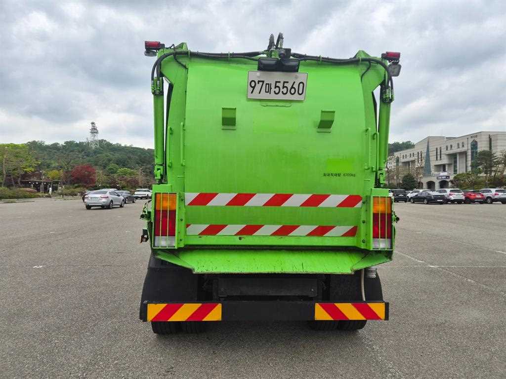 현대 음식물처리차량 7.5톤 에이엠특장 덤프형 2018년식 주행 58,589km 중고 화물차 음식물차 상세 이미지 7