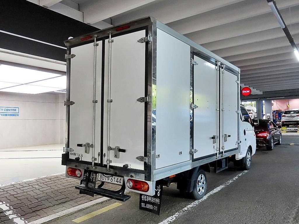 현대 포터2 1톤 롱바디 카고 2025년식 주행 22,791km 중고 화물차 상세 이미지 4