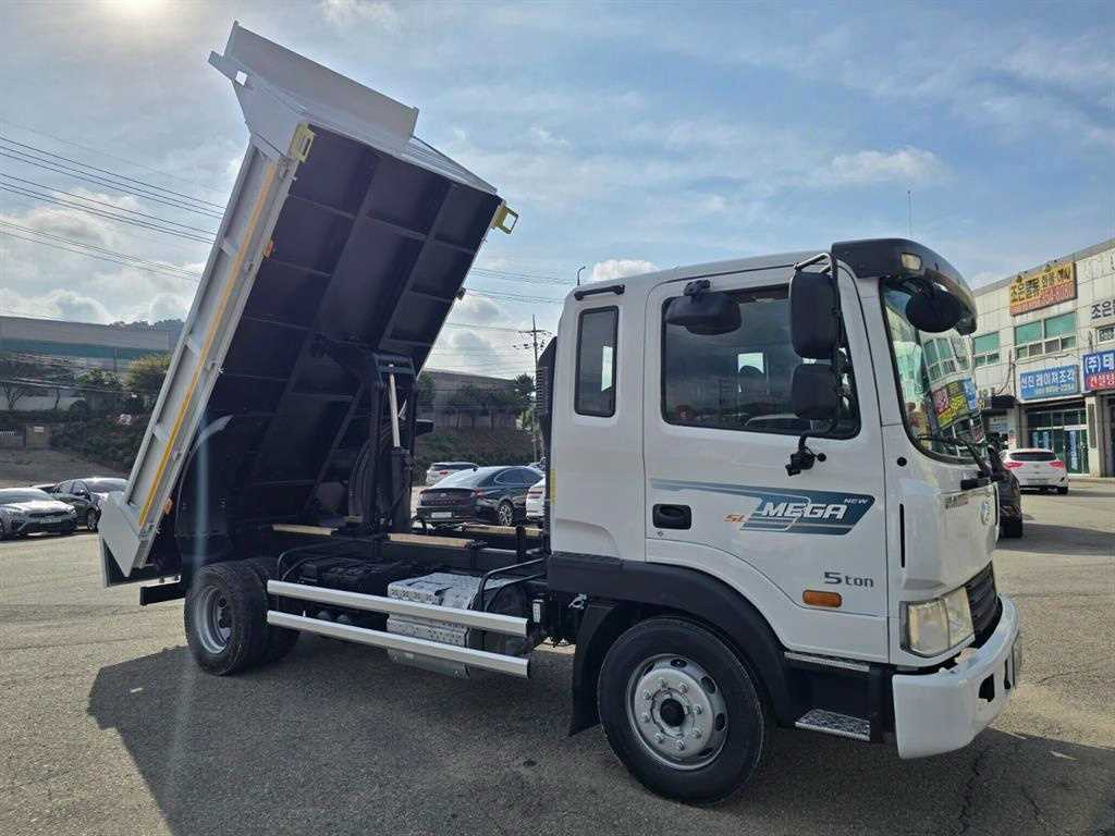 현대 메가트럭 5.5톤 하독스 롱덤프 2015년식 주행 250,711km 중고 화물차 상세 이미지 18