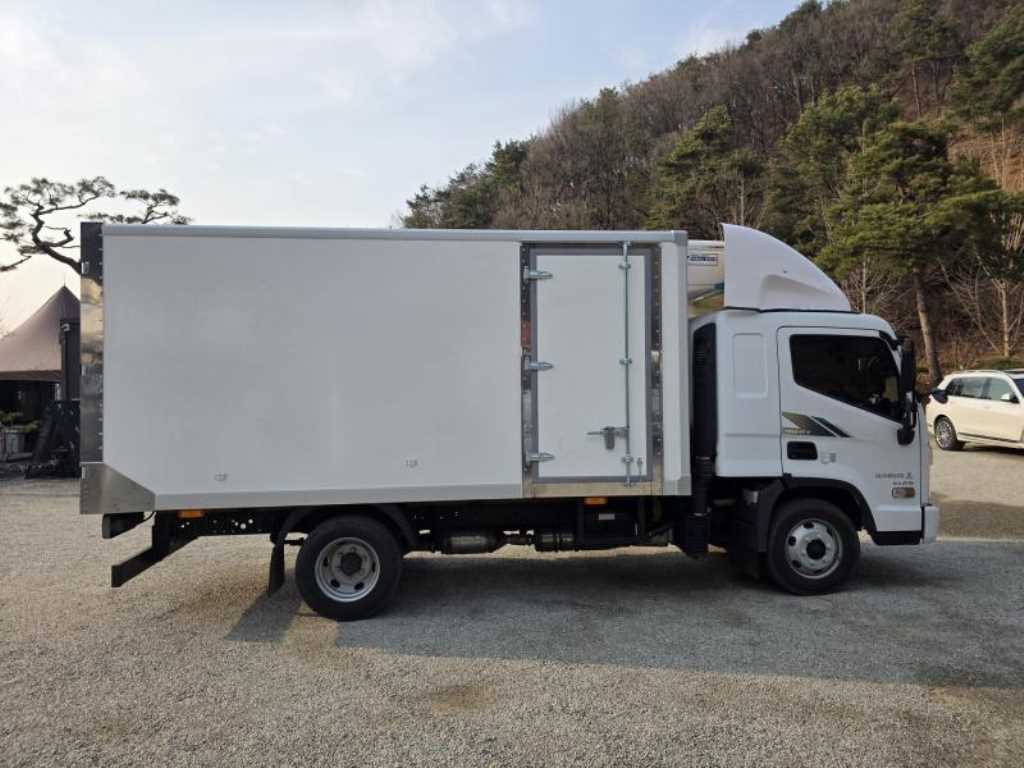 현대 올뉴마이티 2.5톤 냉동탑 2021년식 주행 5,881km 중고 화물차 상세 이미지 7
