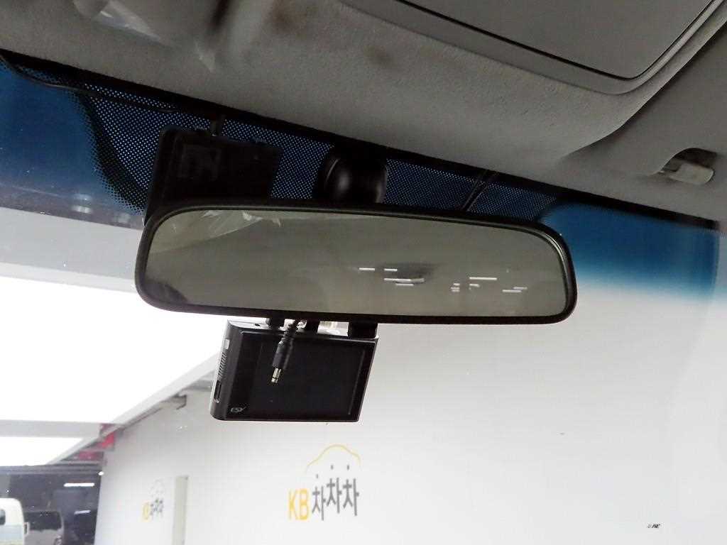 기아 더뉴봉고3 1톤 더블캡 초장축 카고 2020년식 주행 148,700km 중고 화물차 상세 이미지 15