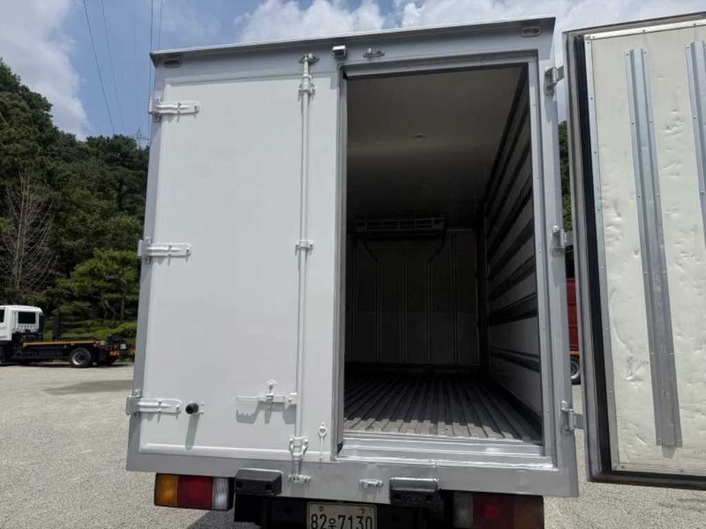 현대 e마이티 3.5톤 하이냉동탑 2014년식 주행 415,912km 중고 화물차 상세 이미지 7