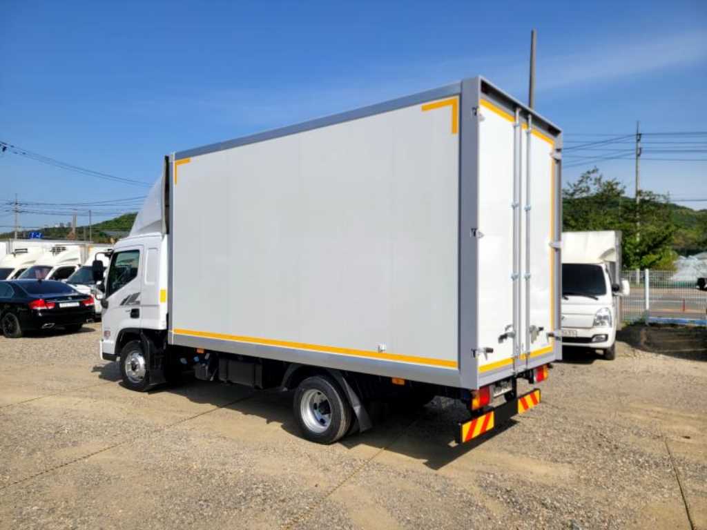 현대 중대형화물 익스탑 2.5톤 2023년식 주행 146,740km 중고 화물차 상세 이미지 4