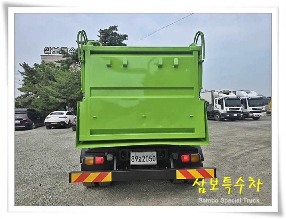2014년식 주행 737,337km 8톤 음식물처리차량 중고 화물차 음식물차 상세 이미지 5