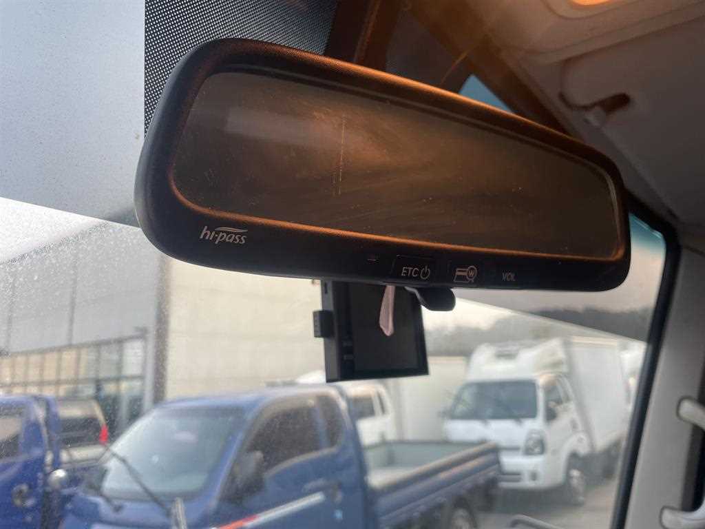 현대 2.5톤 전자 익스탑 리프트 2021년식 주행 159,300km 중고 화물차 상세 이미지 13