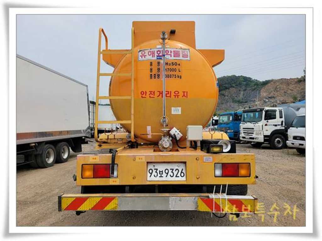 현대 트라고 25톤 올스탠 탱크로리 2009년식 중고 화물차 홈/탱크로리 2009-03 주행 209,427km 상세 이미지 6