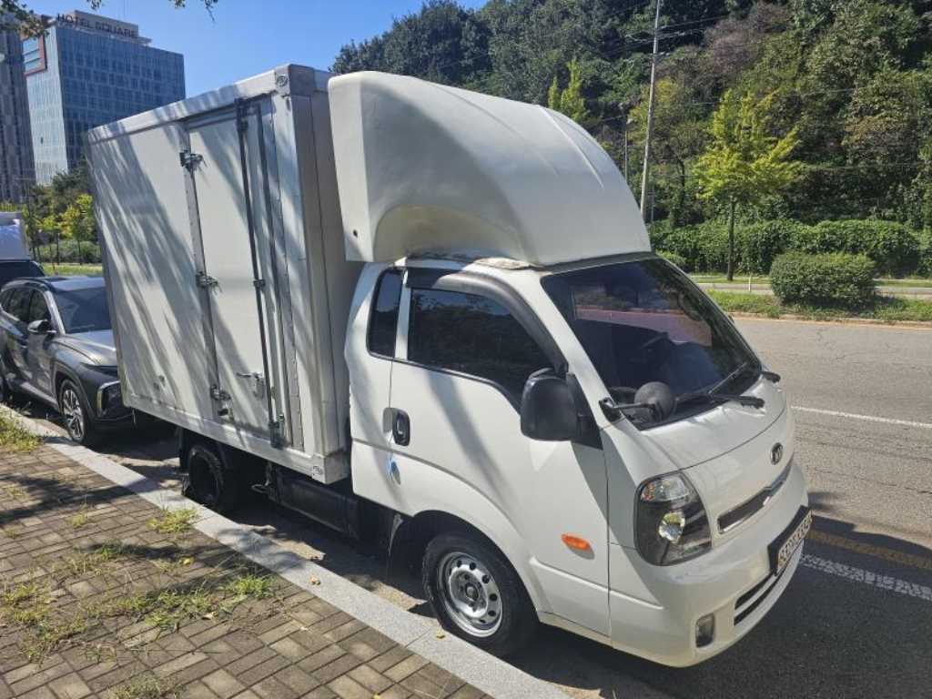 기아 봉고3 1톤 내장탑 2016년식 주행 148,000km 중고 화물차 상세 이미지 5