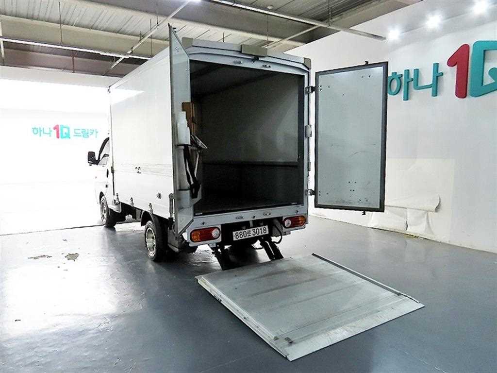 현대 포터2 1톤 슈퍼캡 초장축 윙바디 파워게이트 2021년형 주행 200,231km 중고 화물차 상세 이미지 16