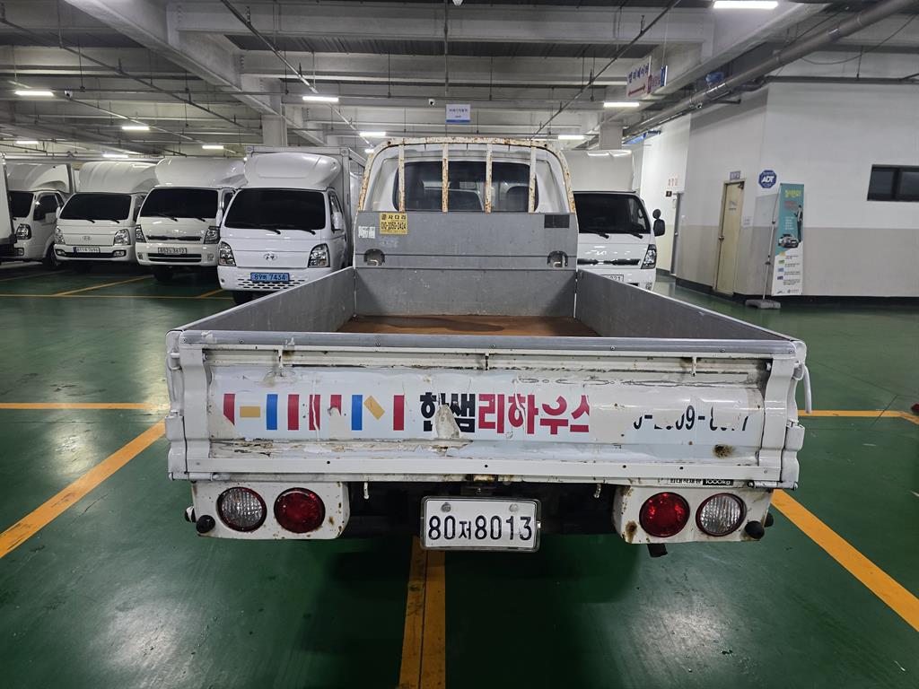 기아 봉고3 1톤 카고 2007년식 주행 195,736km 중고 화물차 상세 이미지 4