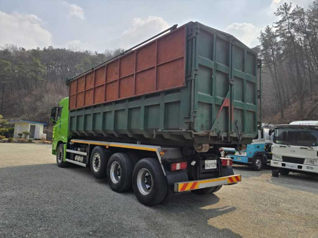 현대 트라고 24톤 원쓰리 프리미엄 암롤트럭 2020년식 주행 83,904km 중고 화물차 상세 이미지 7