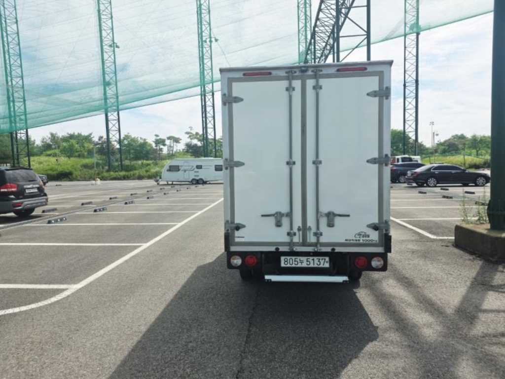 기아 더뉴봉고3 1톤 LPG 표준형 내장탑 중고 화물차 2020 주행 150,302km 상세 이미지 4