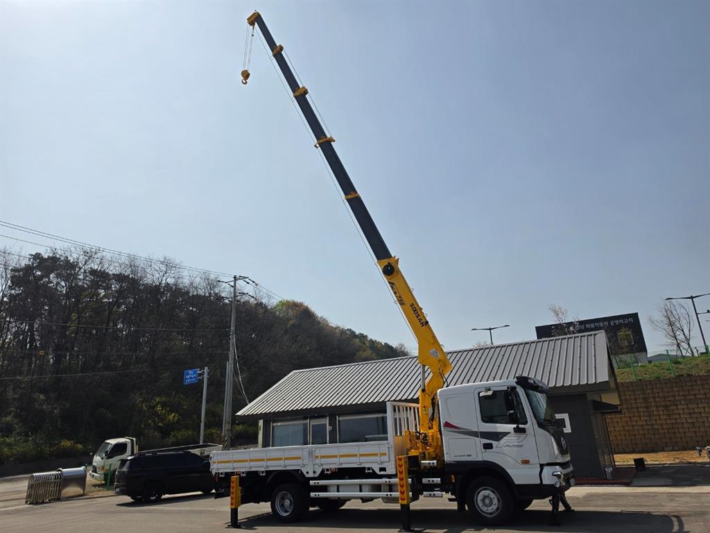현대 파비스 5톤 수산 736S 초장축 카고크레인 2021년식 중고 화물차 2021-08 주행 16,720km 상세 이미지 10