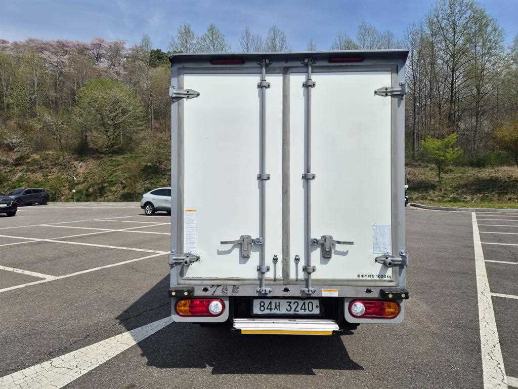 현대 포터2 슈퍼캡 초장축 1톤 하이냉동탑 2022년식 주행 158,408km 중고 화물차 상세 이미지 6